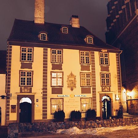 Historical Ekes Konvents 1435 Hotel Riga Exterior photo